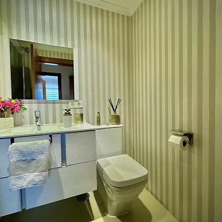 Embrujo Banus By Homing *